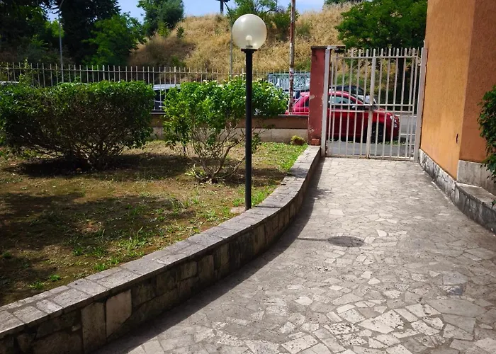 Apartment Italian House Decio Mure Terrace & Metro A