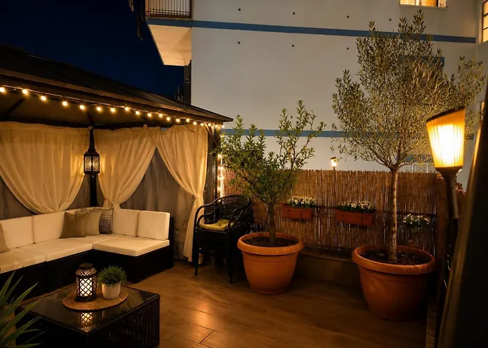 Apartment Italian House Decio Mure Terrace & Metro A